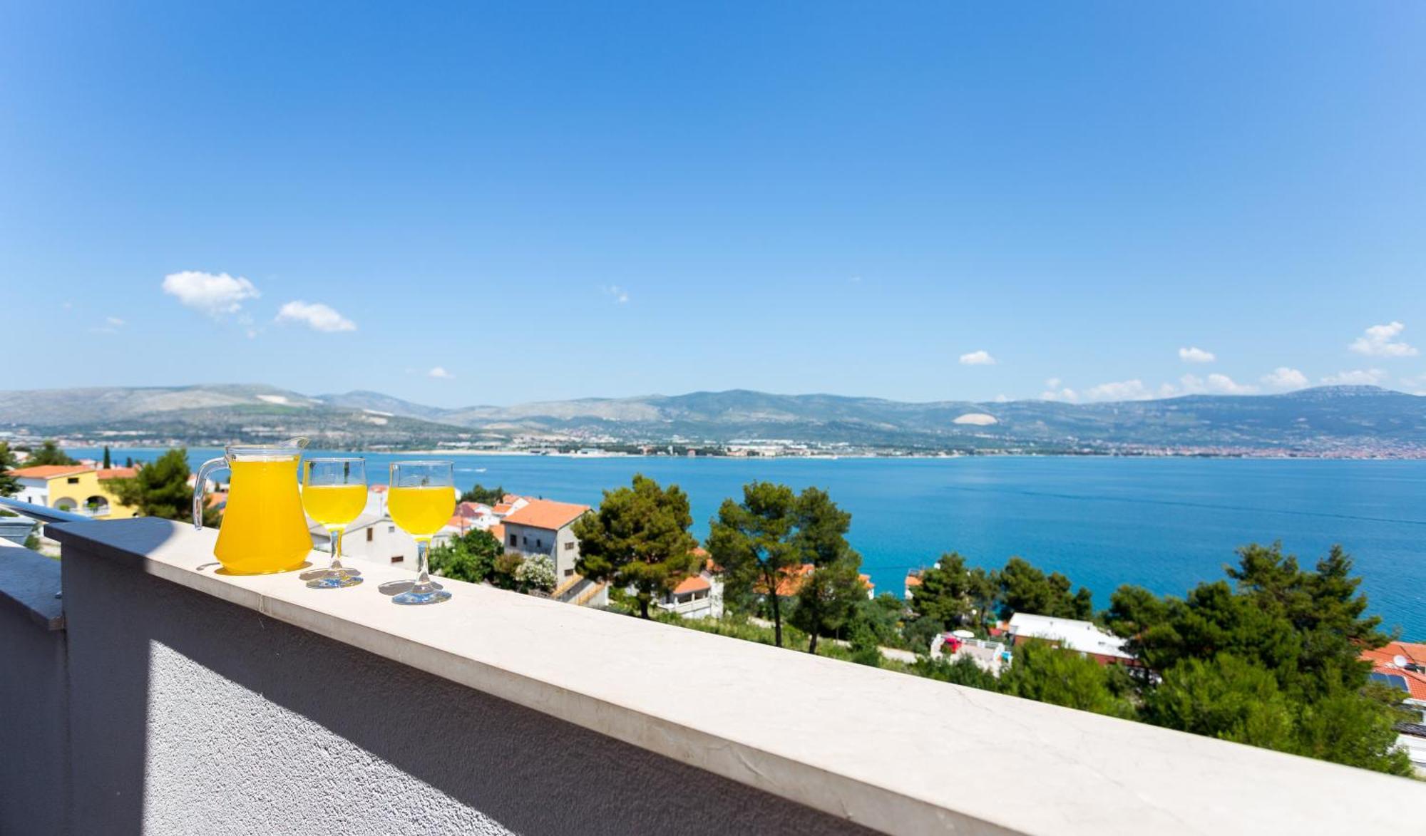 Apartments In Villa Top Trogir Bilik gambar